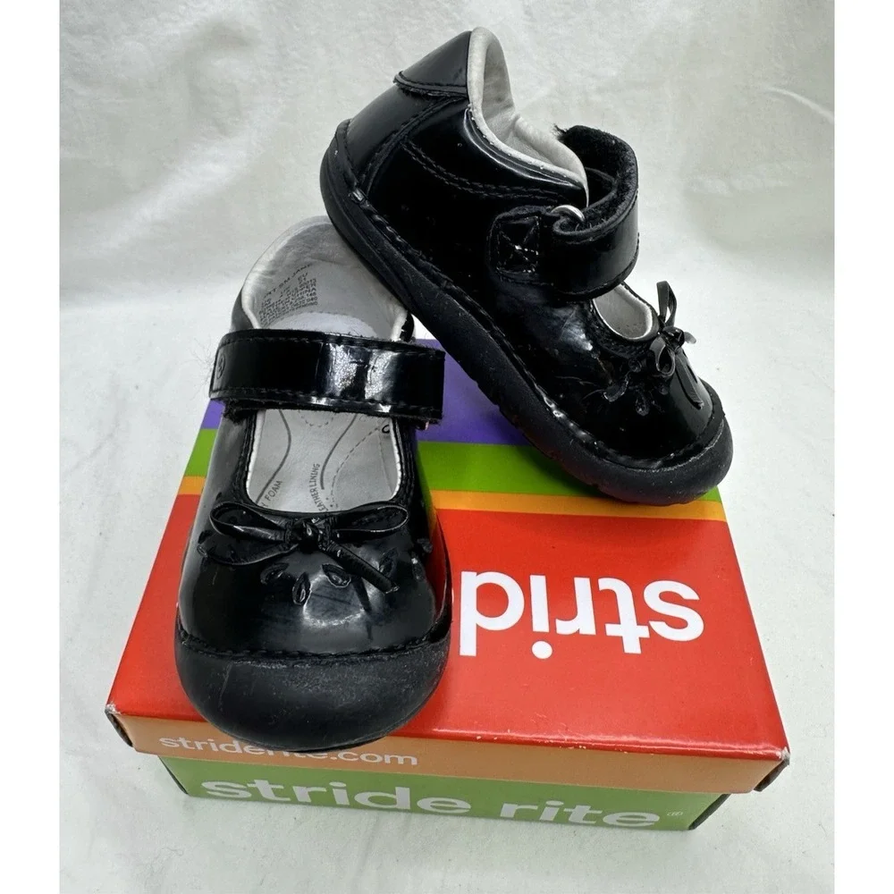 Stride Rite Mary Jane Black Girls Patent Leather Bow Sz 5 M with box